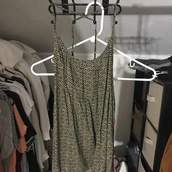 Tank top - Picture 2 of 3